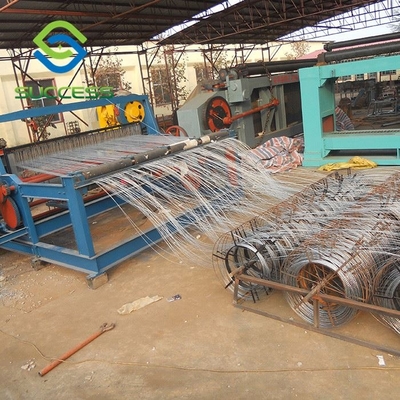 Easy To Operate Heavy Duty Crimped Square Wire Mesh Machine Making Weaving Machinery